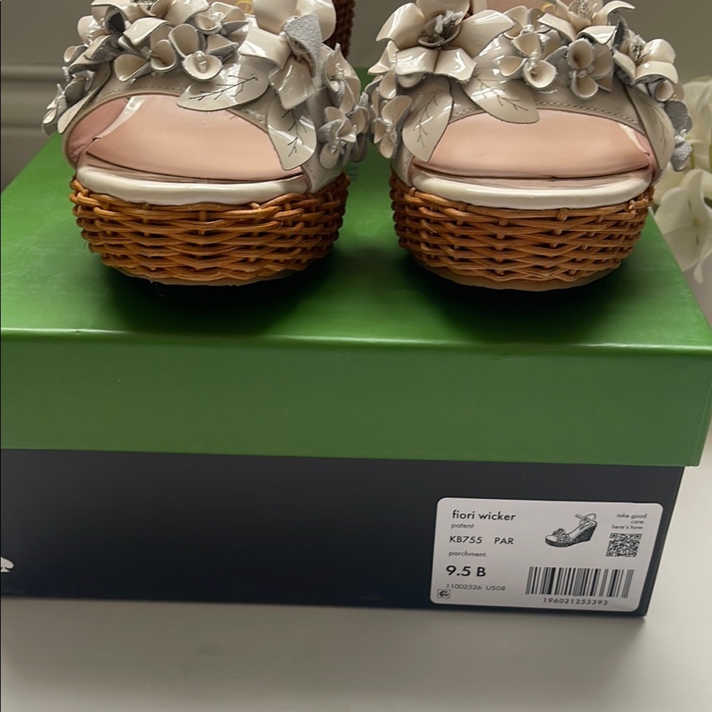 Kate Spade Fiori White Floral Platform Wedge Espadrille Sandals - Picture 11 of 12